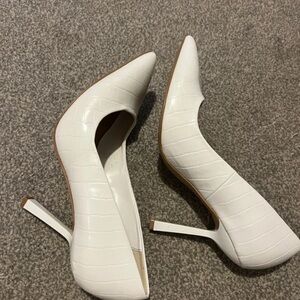 Primark Elegant White Textured Heels